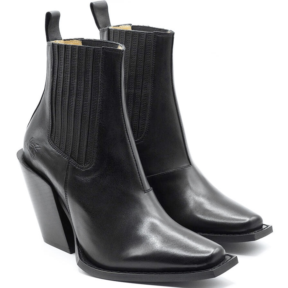 JOHN FLUEVOG “DIANA” SIGNATURE CHELSEA BOOT *NIB*